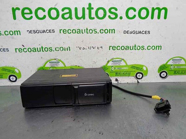 CD/DVD changer
