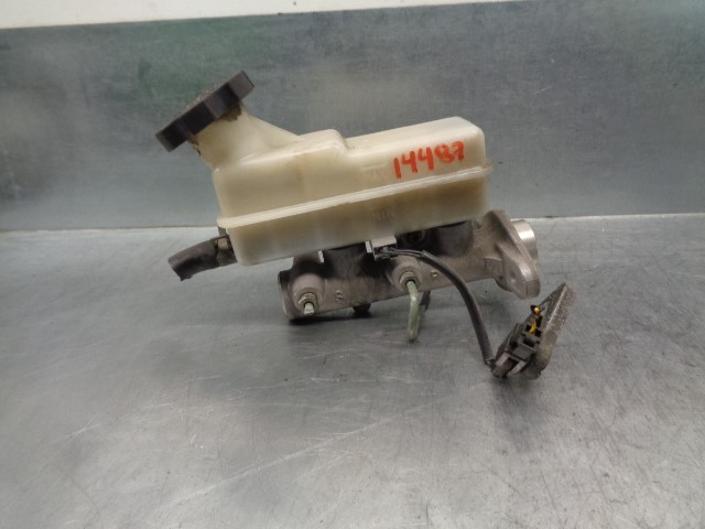 Hauptbremszylinder HYUNDAI H-1 / STAREX MPV (A1)