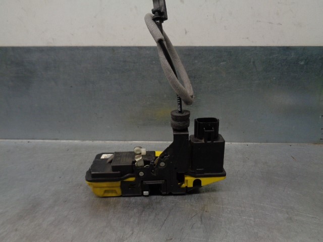 Door lock VOLVO XC90 I (275)