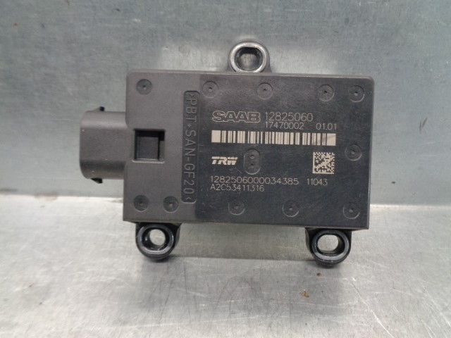 Yaw turn rate sensor