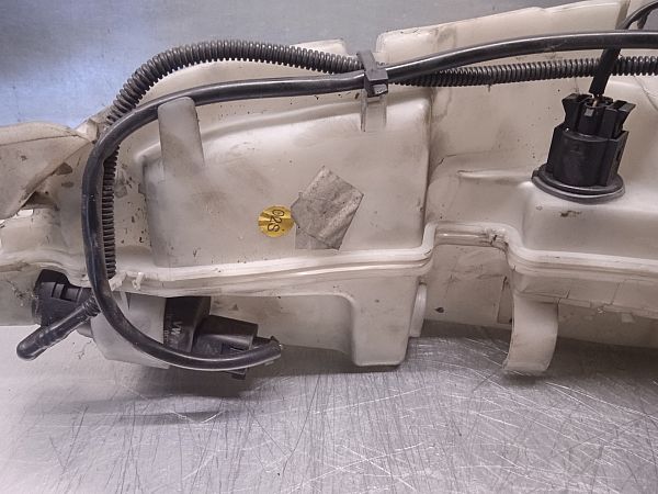 Windshield washer fluid tank