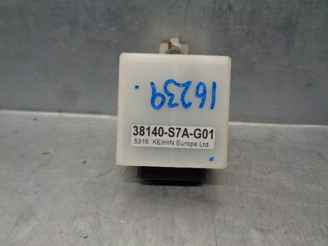 Window wiper relay