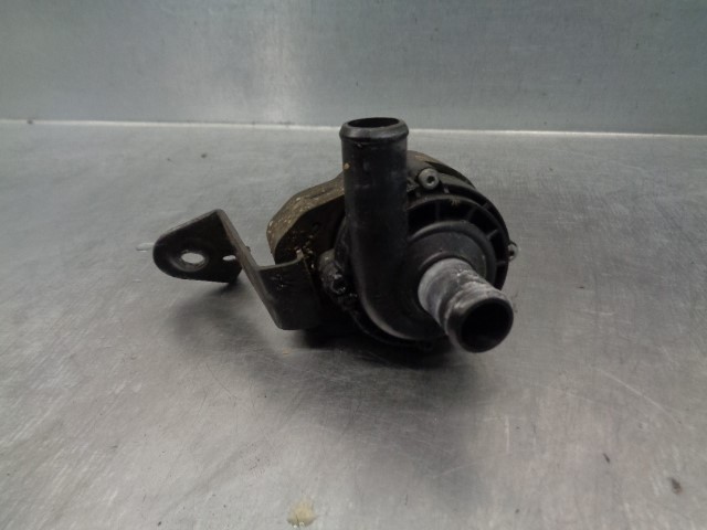 Wasserpumpe MERCEDES-BENZ R-CLASS (W251, V251)