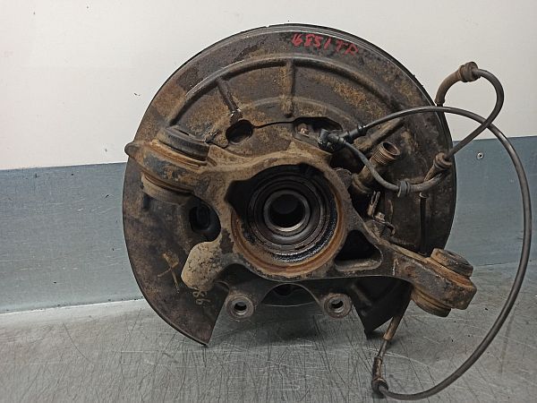 Radnabe hinten LAND ROVER DISCOVERY III (L319)