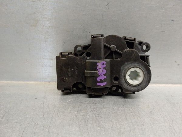 A-000-906-83-04 : Heater Vent Flap Control Motor - Autoparts24