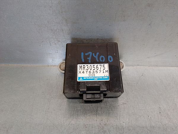 Door central lock control module