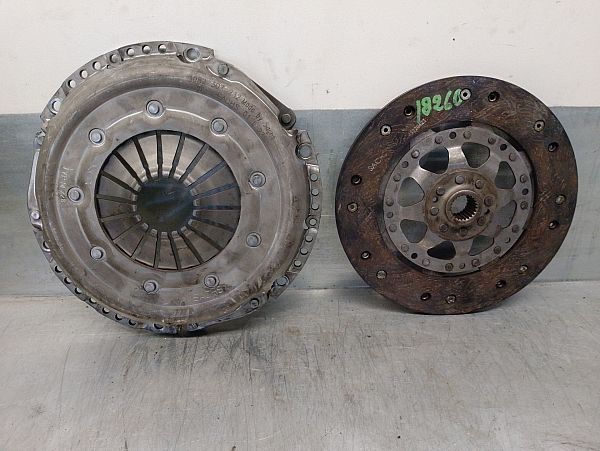 Kupplung kpl. AUDI A4 (8E2, B6)