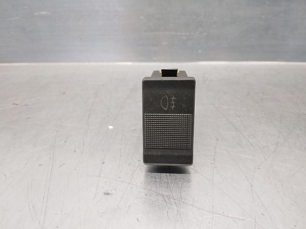 Fog light switch