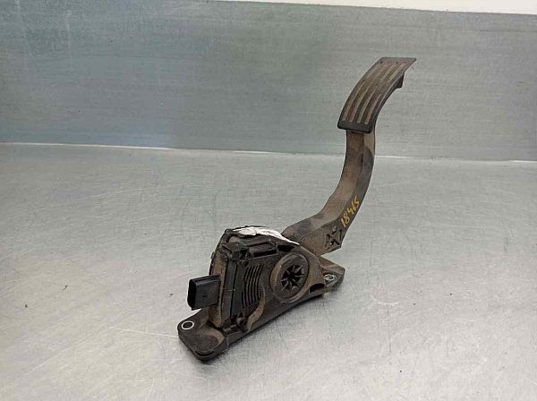 Accelerator pedal position sensor