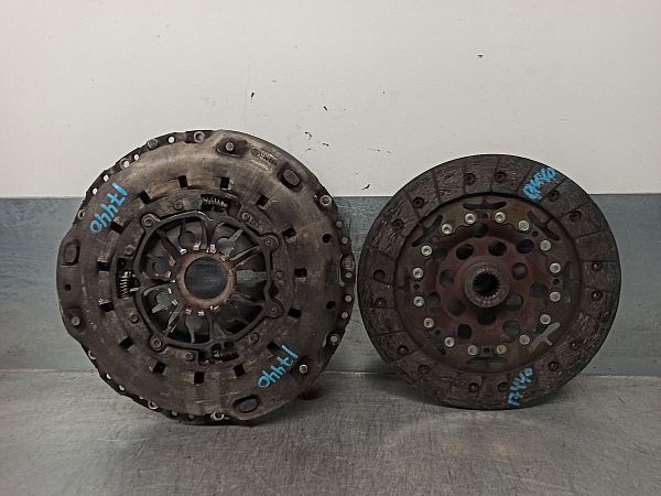 Clutch pressure plate