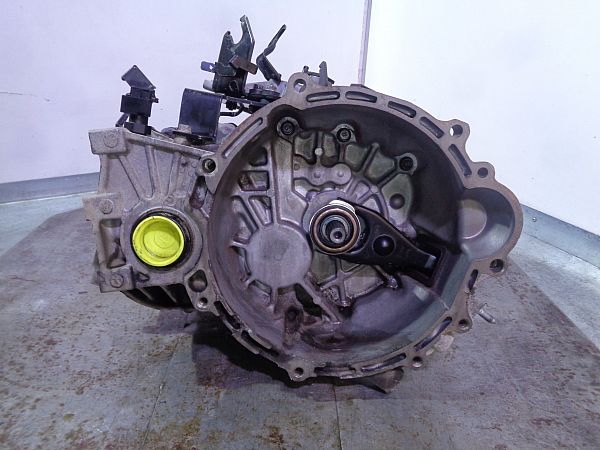 Versnellingsbak handgeschakeld HYUNDAI ACCENT III (MC)