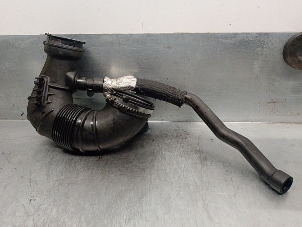 Turbo intake pipe