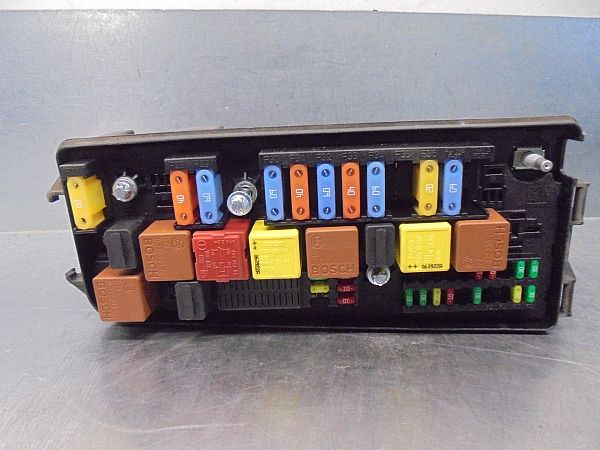 Sicherungskasten SAAB 9-3 Estate (E50)