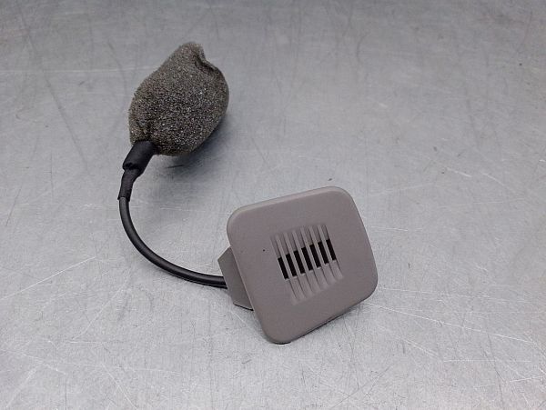 Microphone bluetooth telephone