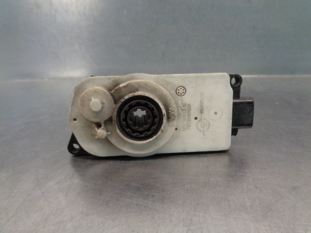 Radiator active air flap actuator