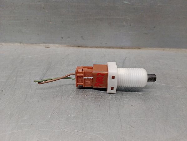 Brake pedal sensor switch