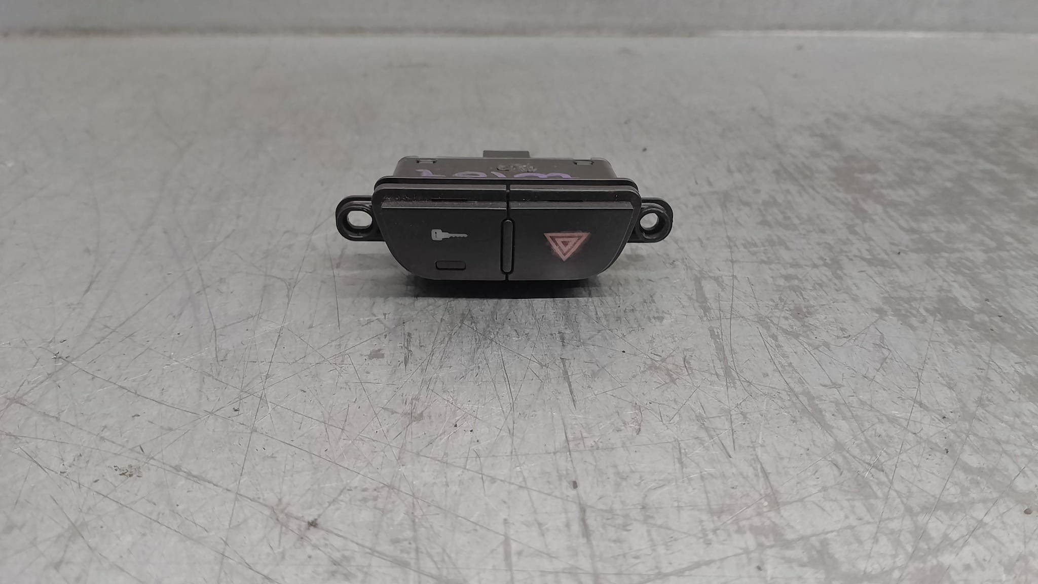 Warnblinkschalter ALFA ROMEO MITO (955_)