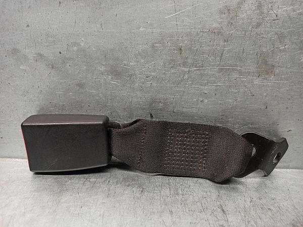 Seatbelt buckle