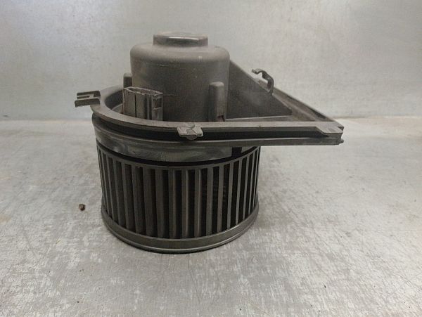Heater blower fan relay