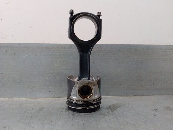 Connecting rod