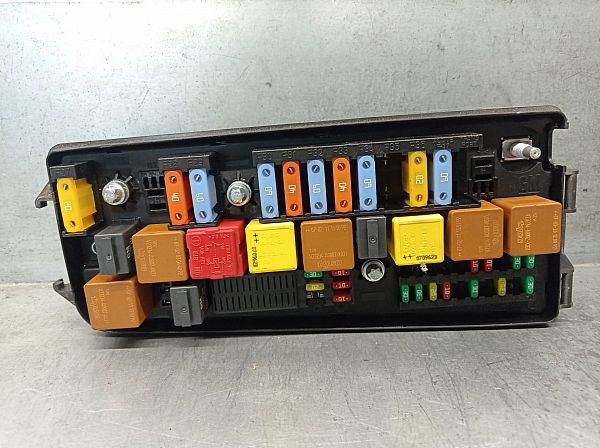 Sicherungskasten SAAB 9-3 Estate (E50)