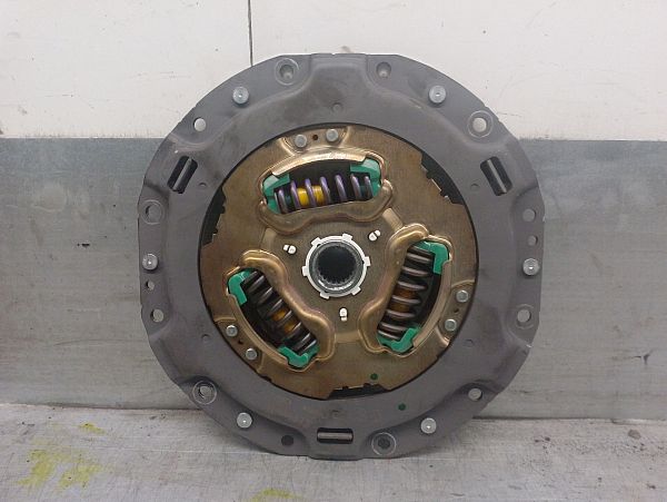 Kupplung kpl. TOYOTA C-HR (_X1_)