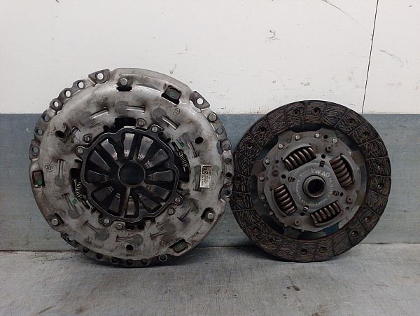 Kupplung kpl. SKODA KAROQ (NU7)