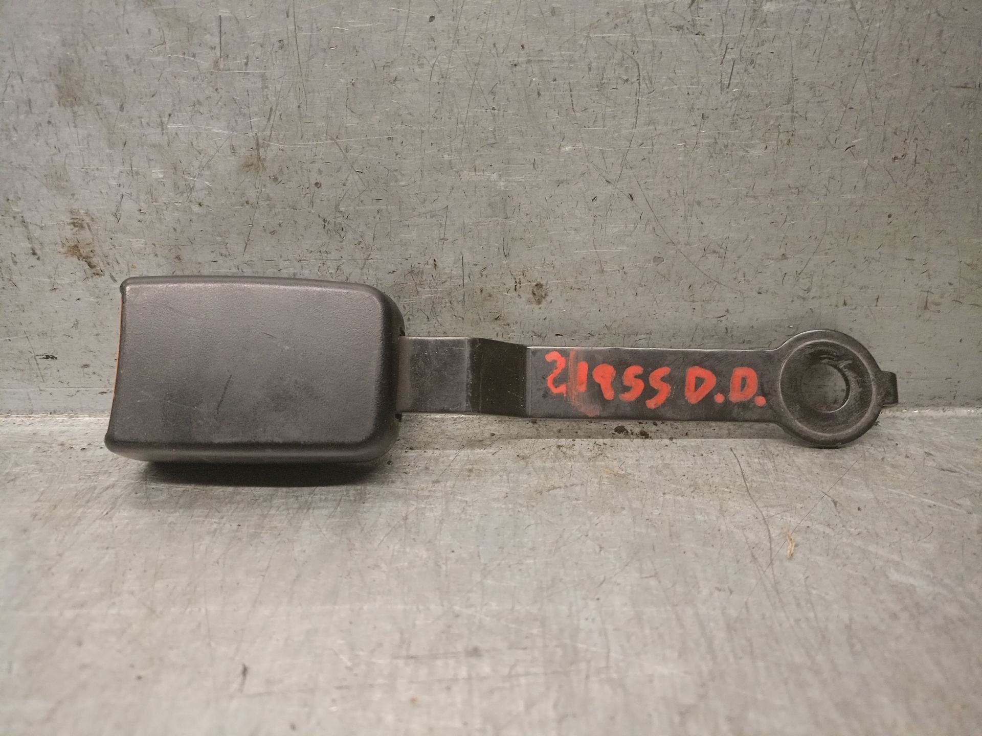 Sicherheitsgurtschloss FORD MAVERICK (UDS, UNS)