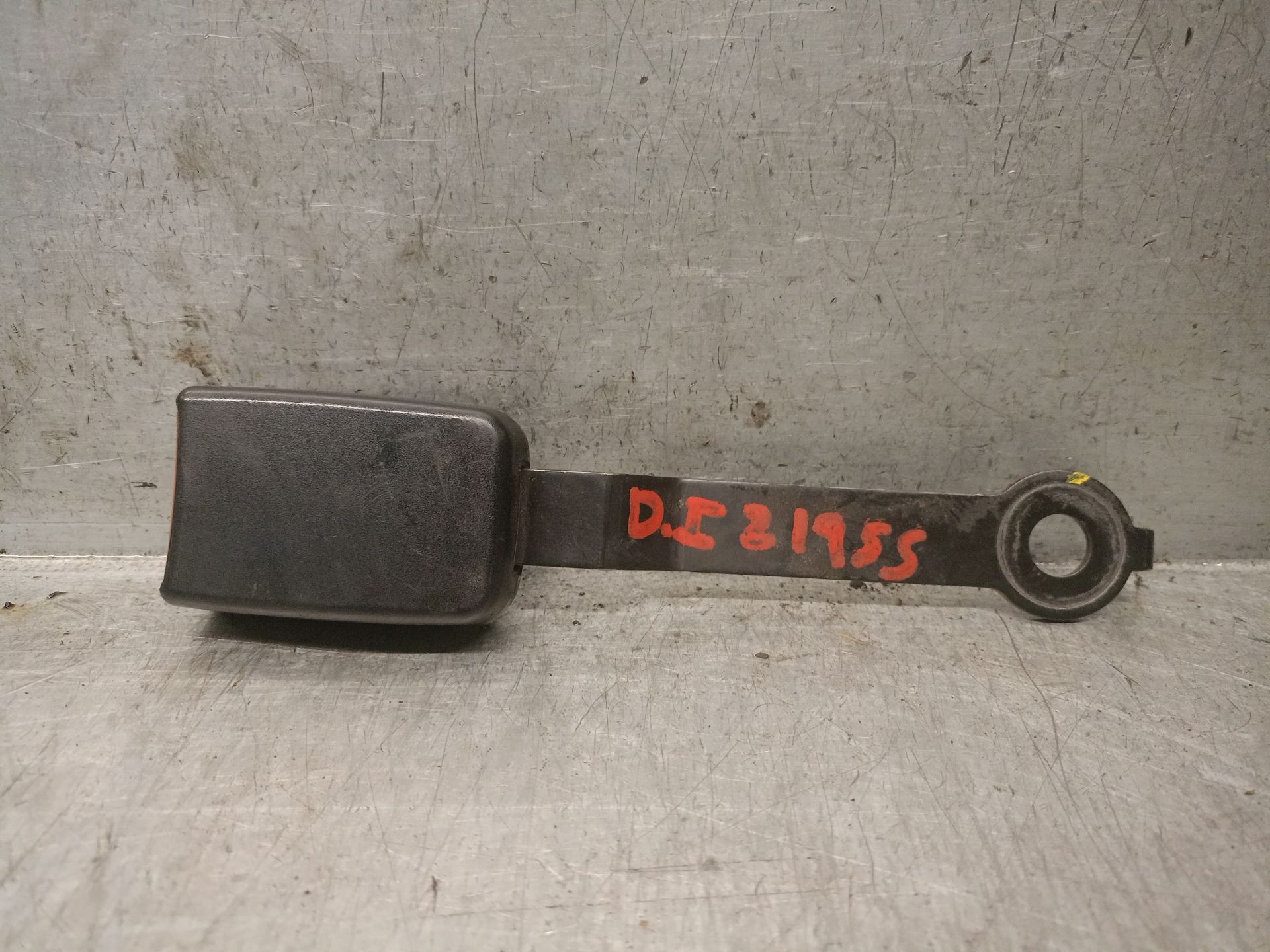 Sicherheitsgurtschloss FORD MAVERICK (UDS, UNS)