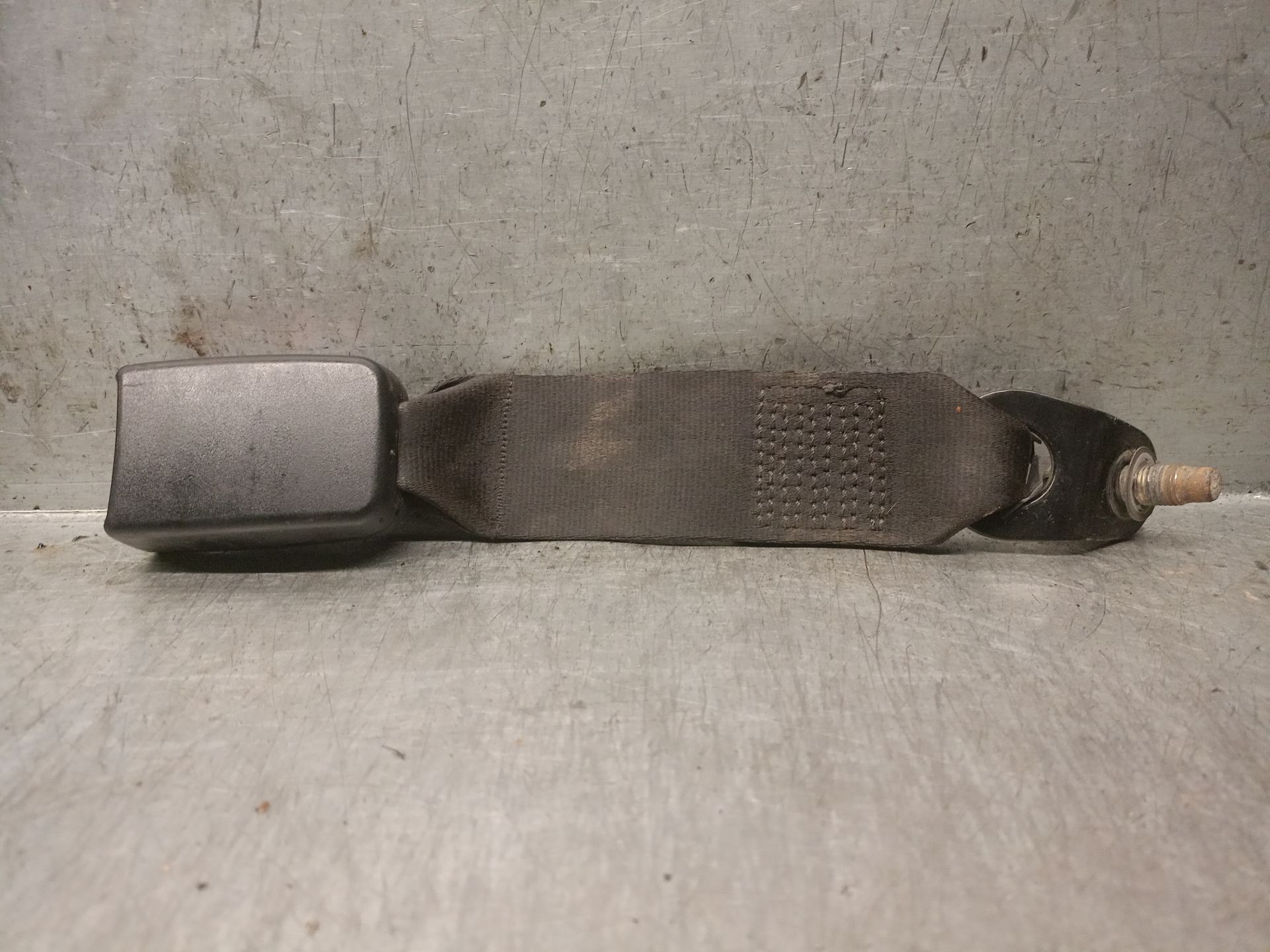 Sicherheitsgurtschloss FORD MAVERICK (UDS, UNS)