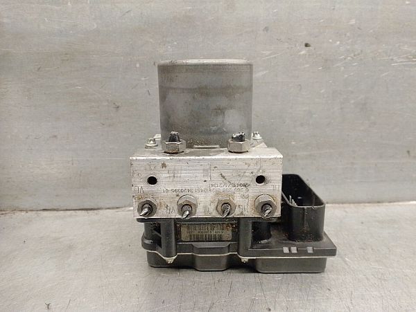 BMW X3 - ABS pomp X3 - Autoparts24