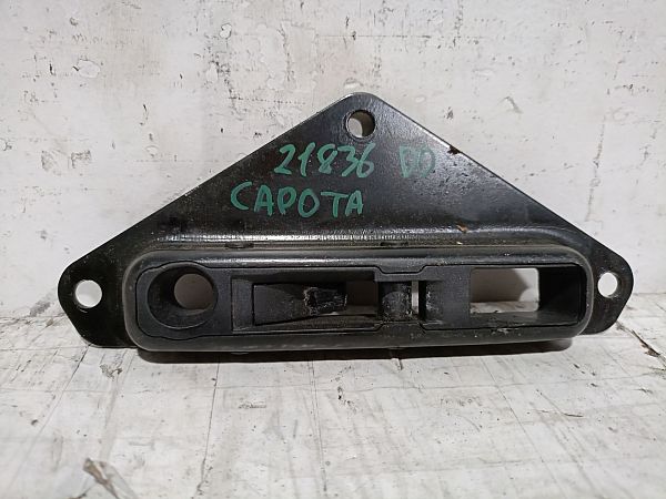 Convertible roof latch