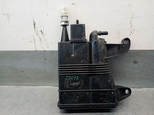 Fuel vapor canister