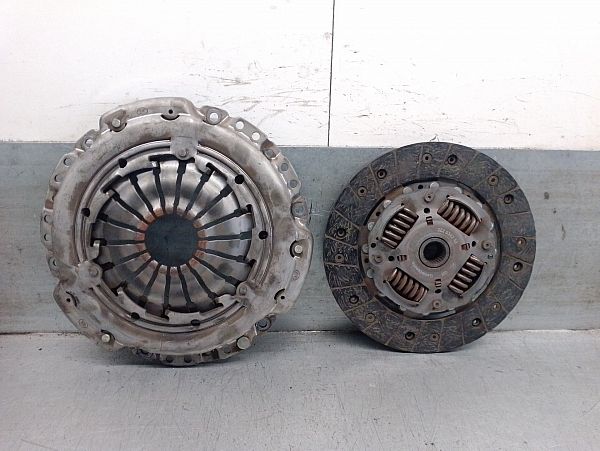 Kupplung kpl. NISSAN NV200 Box Body/Estate