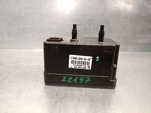 Central locking vacuum pump
