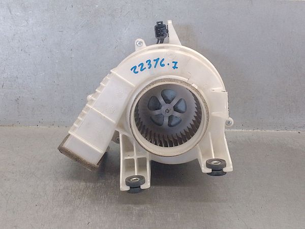 Electric vehicle battery fan