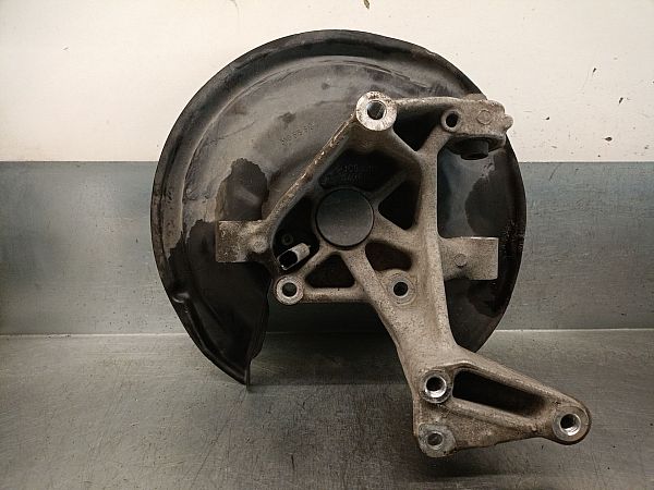 Wheel hub spindle