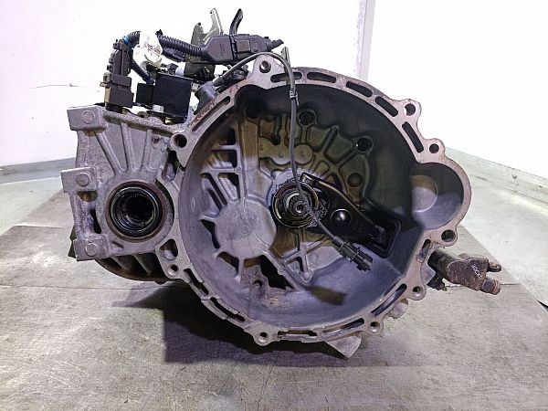 Versnellingsbak handgeschakeld HYUNDAI ACCENT III Saloon (MC)