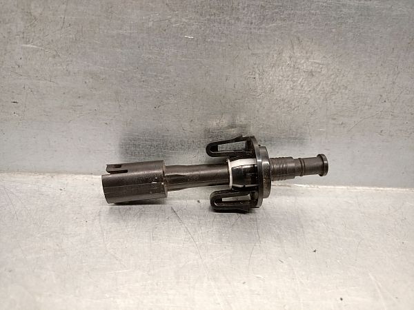 Bonnet alarm sensor