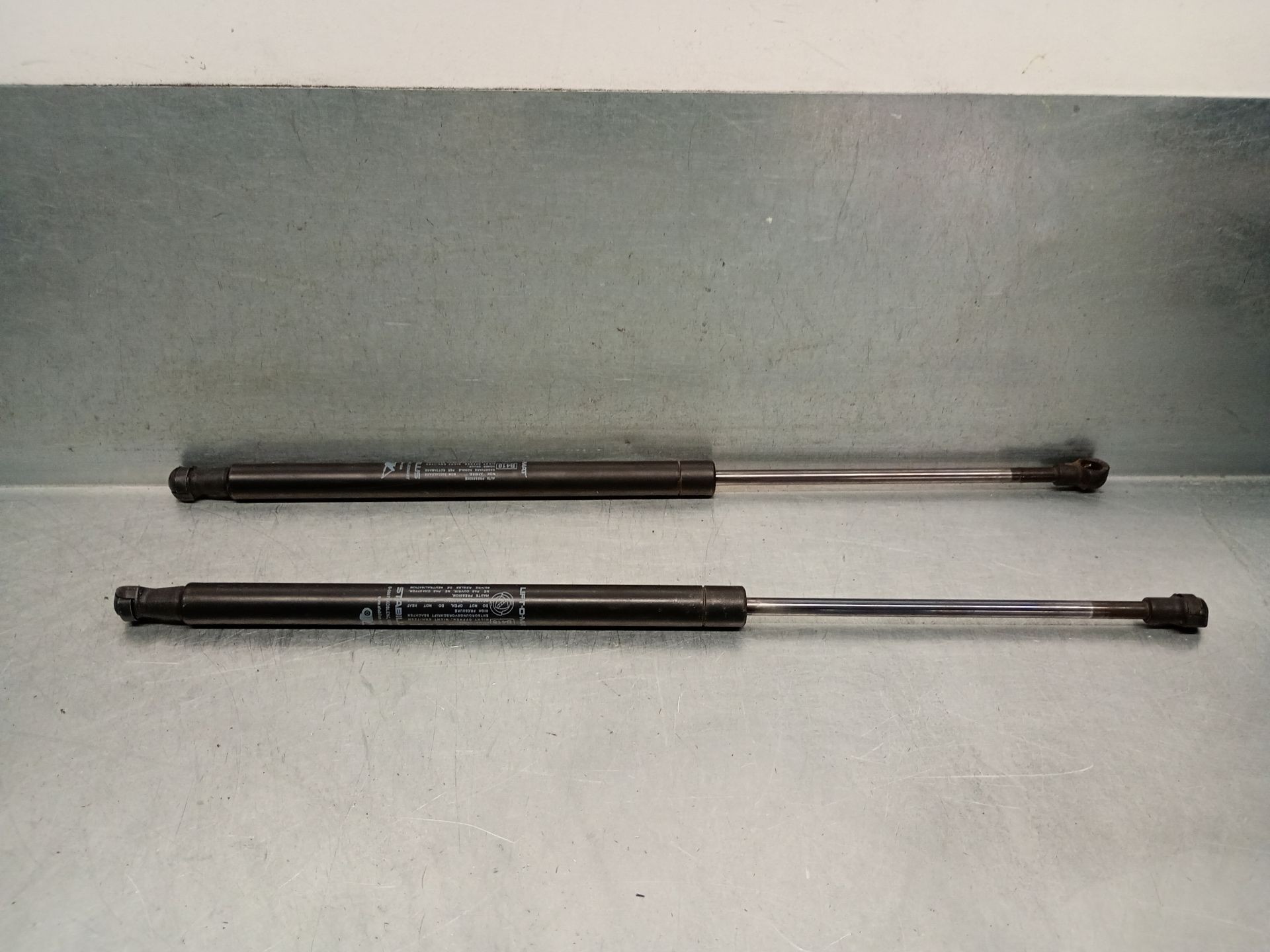 Dämpfer Heckklappe ABARTH 500 / 595 / 695 (312_)