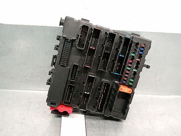 Sicherungskasten SAAB 9-3 (YS3F, E79, D79, D75)