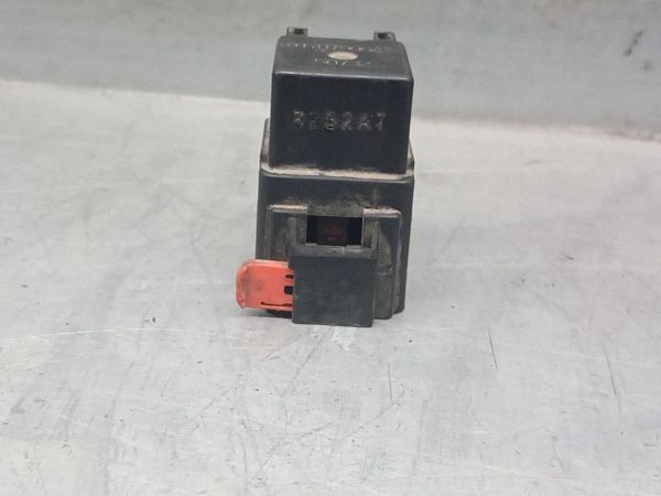 Diverse Relais CHRYSLER VOYAGER Mk III (RG, RS)