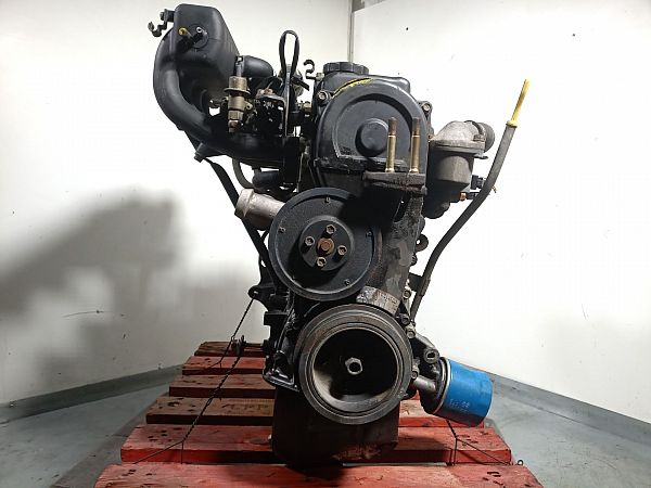 Motor HYUNDAI ACCENT Saloon (X-3)
