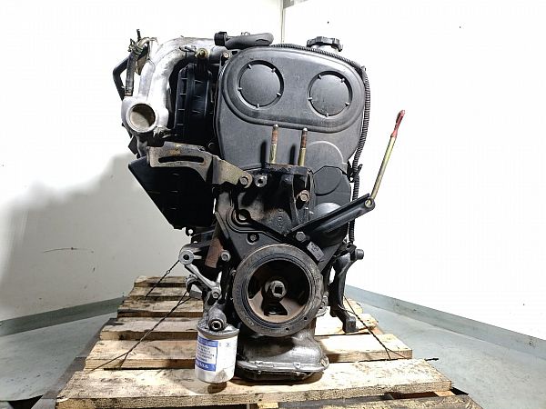 Motor VOLVO V40 Estate (645)