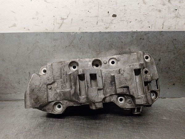 Lichtmaschinenaufhängung BMW 5 (F10)