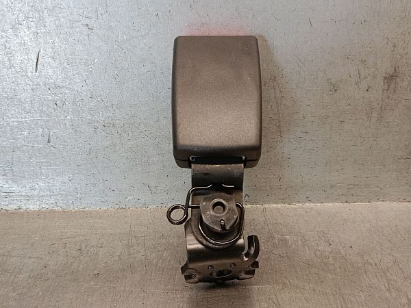 Seatbelt buckle