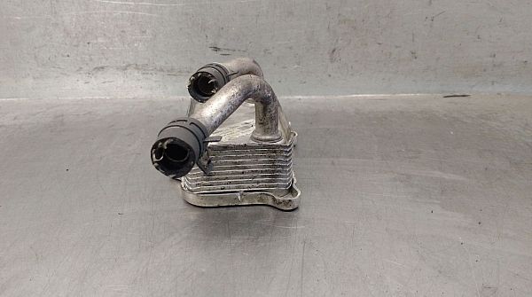 Engine oil radiator