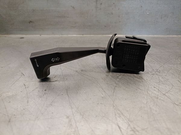 Indicator stalk