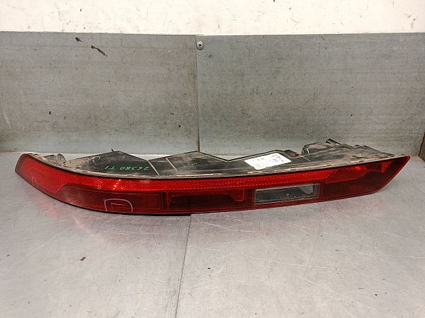 Rear bumper light