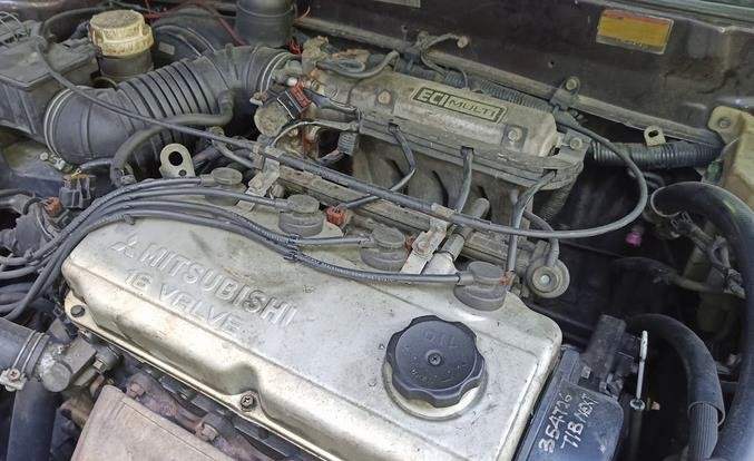 Motor MITSUBISHI CARISMA (DA_)